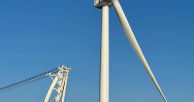 First turbine installed at Massachusetts GO-IBR